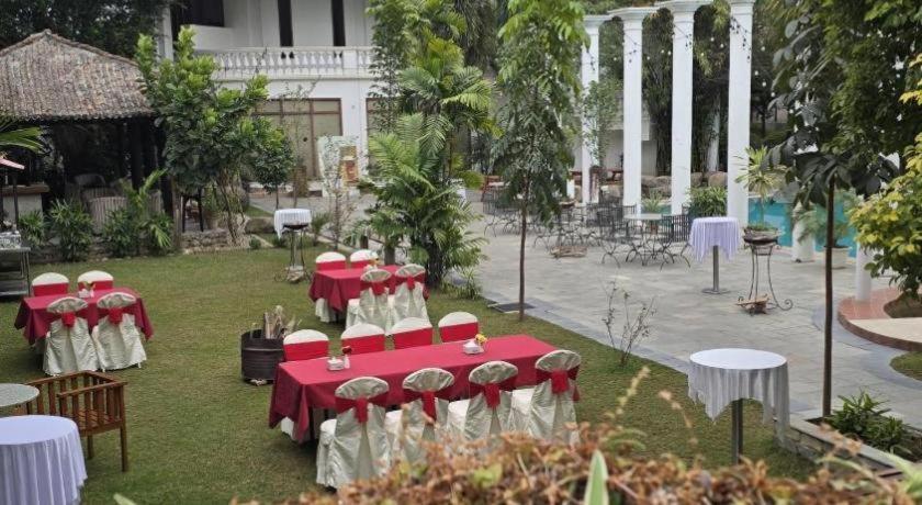 Hotel Club Denovo Butwal Esterno foto