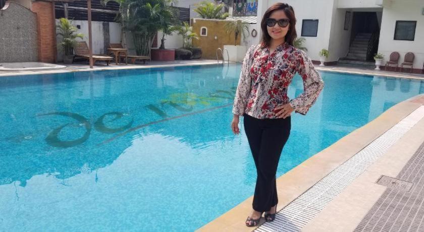 Hotel Club Denovo Butwal Esterno foto